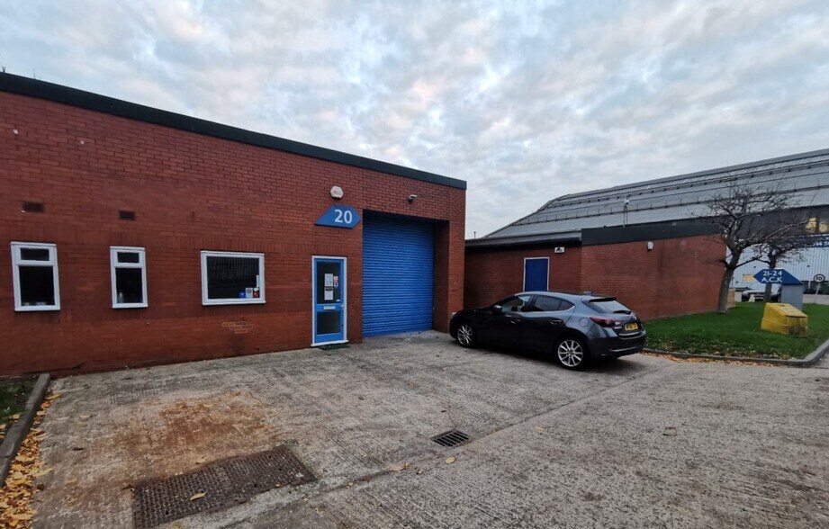 20 Red Ln, Coventry for sale - Primary Photo - Image 1 of 1