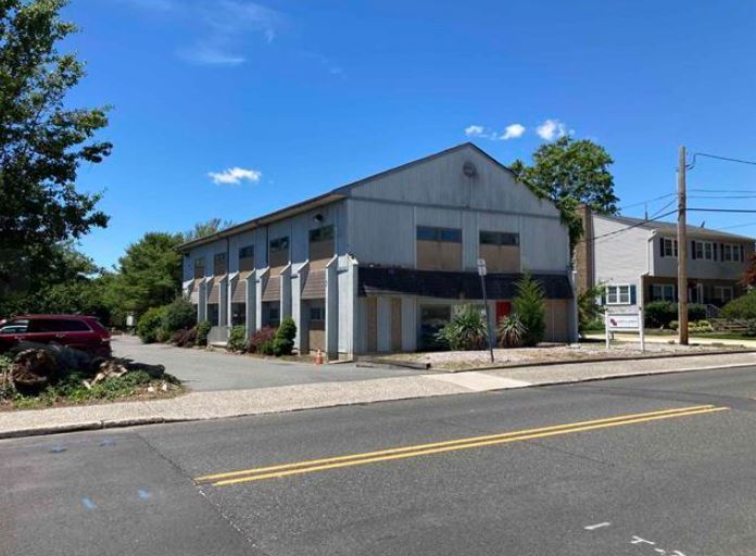 555 New Jersey Ave, Absecon, NJ 08201
