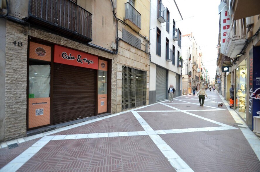 Carrer Caputxins, Vilanova i la Geltrú, Barcelona for lease - Building Photo - Image 3 of 3