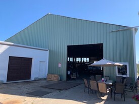 11-13 Harbor Loop, Gloucester MA - Warehouse