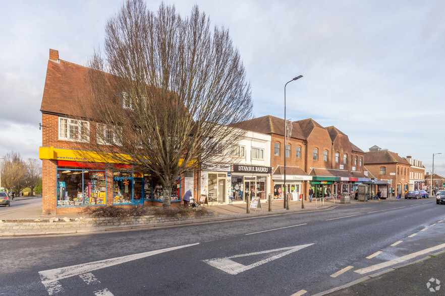 1-7 Market Pl, Didcot for lease - Primary Photo - Image 1 of 9