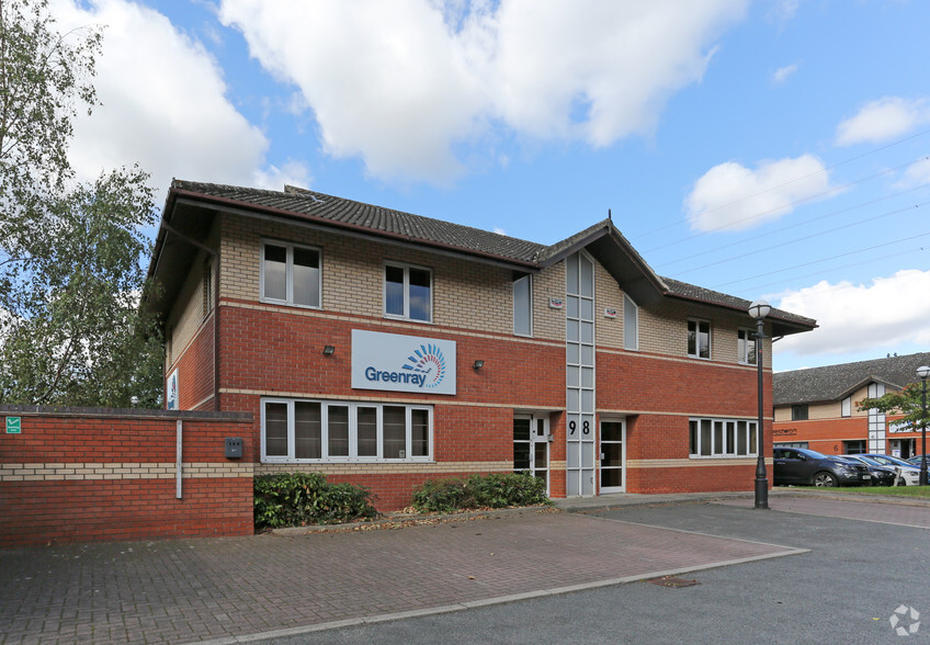 Harcourt Way, Leicester for sale - Primary Photo - Image 1 of 1