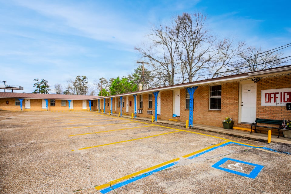 1801 S 5th St, Leesville, LA for sale Building Photo- Image 1 of 28