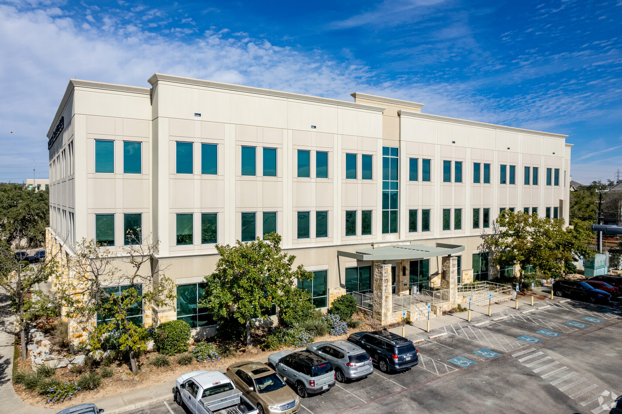 150 E Sonterra Blvd, San Antonio, TX for lease Building Photo- Image 1 of 20