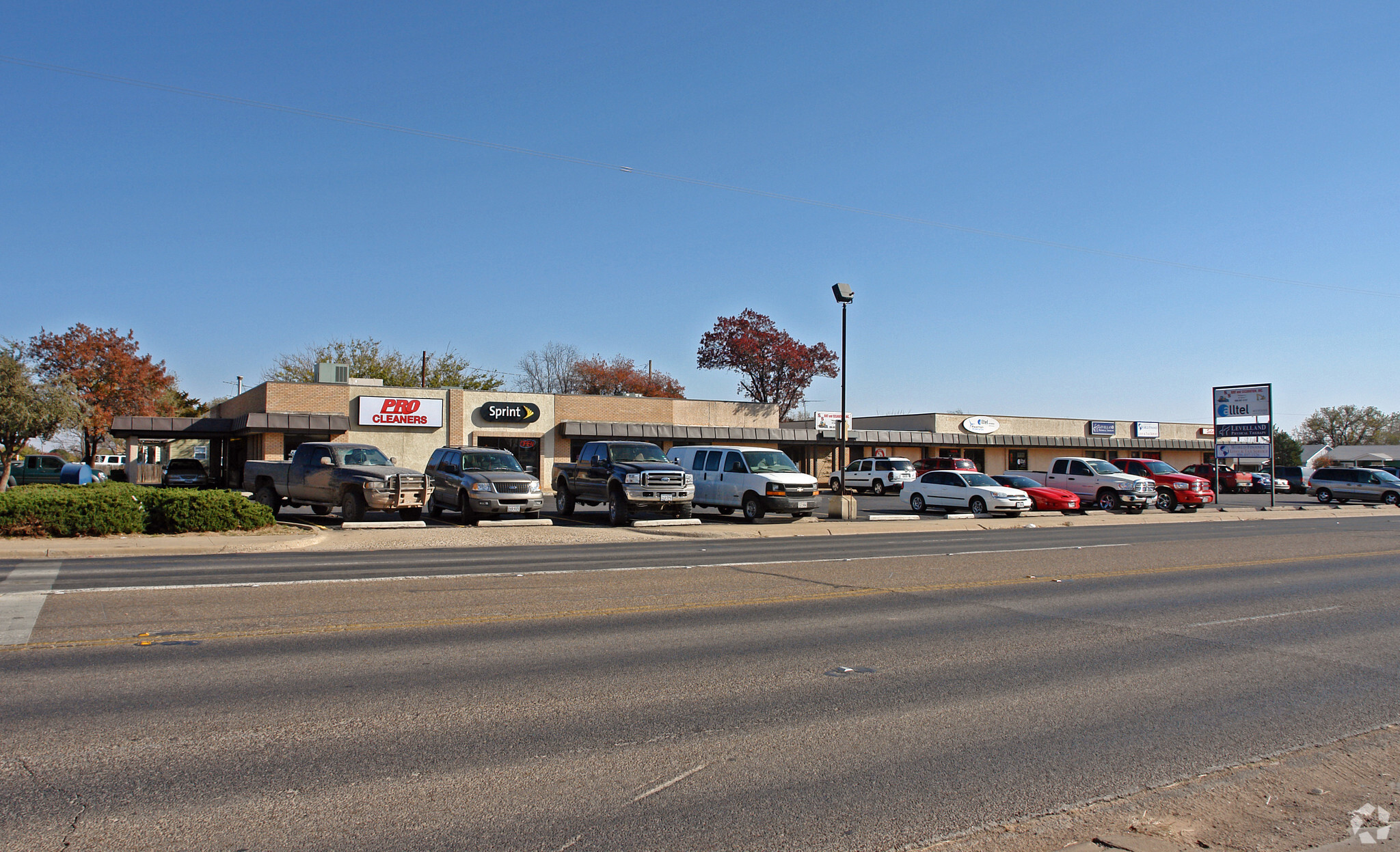 1001-1011 College Ave, Levelland, TX for sale Primary Photo- Image 1 of 1