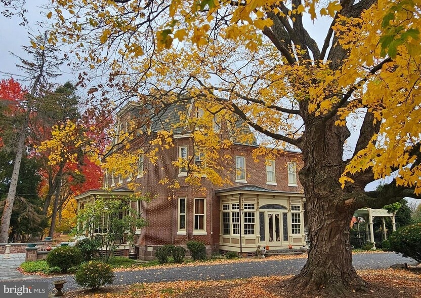 40-28 Conrow Rd, Delran, NJ for sale - Building Photo - Image 2 of 11