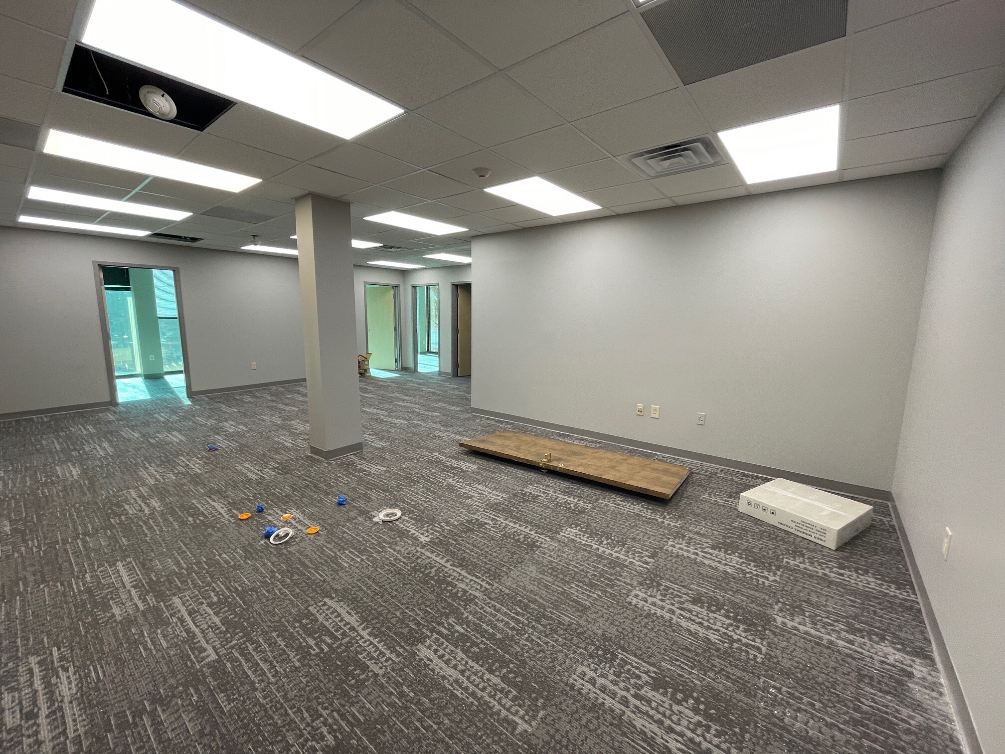 33 Villa Rd, Greenville, SC for lease Interior Photo- Image 1 of 2