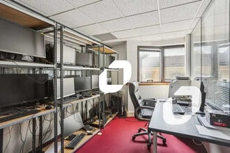 38 Rue De La Convention, Le Kremlin-Bicêtre for sale Interior Photo- Image 2 of 12