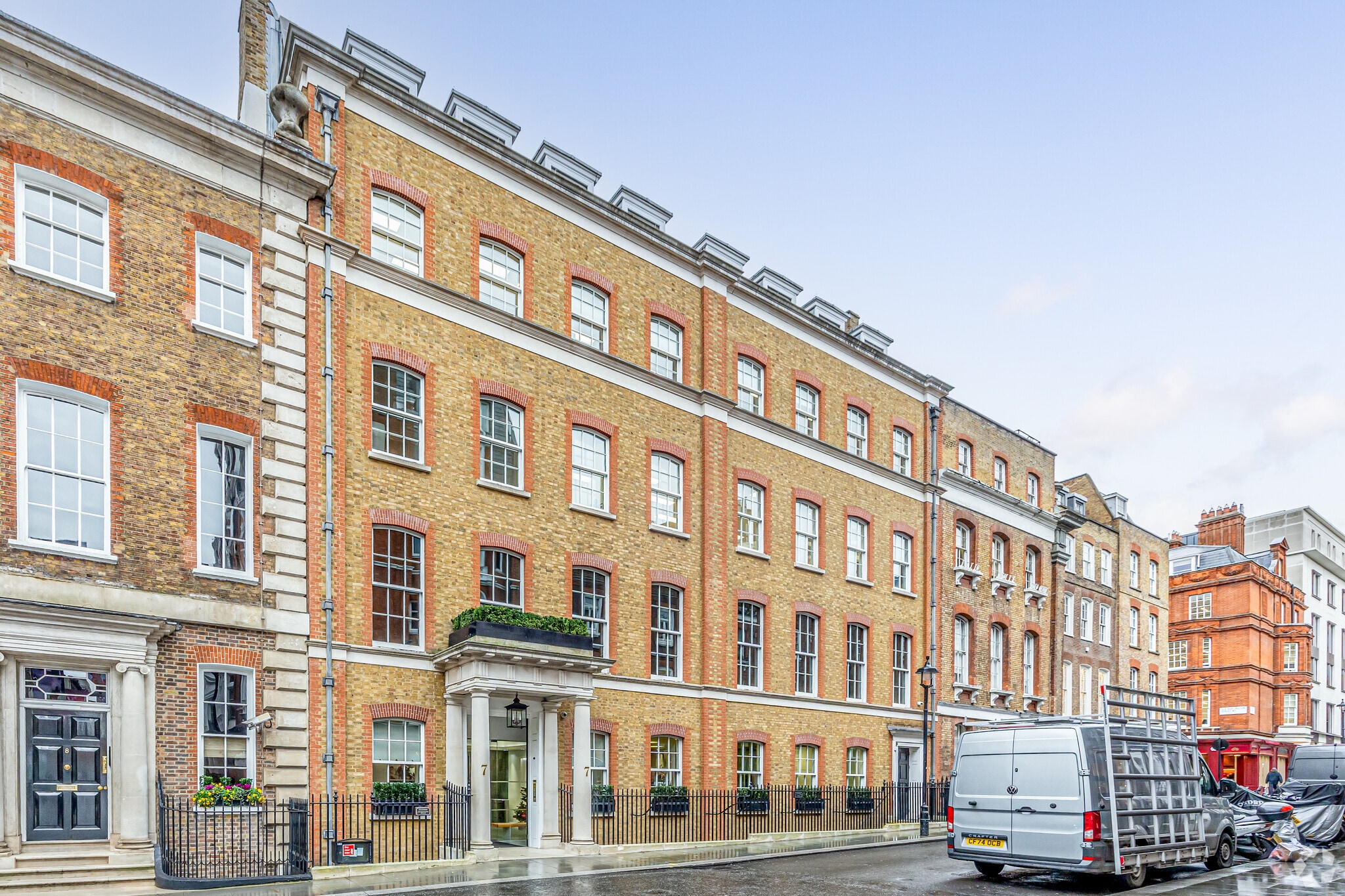 6-7 Clifford St, London for sale Primary Photo- Image 1 of 1