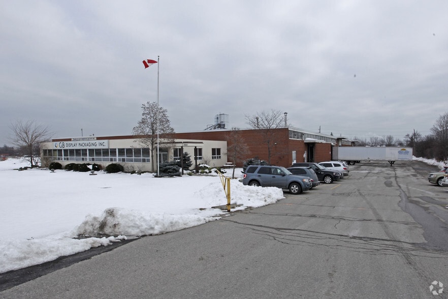 2560 S Sheridan Way, Mississauga, ON for sale - Primary Photo - Image 1 of 1