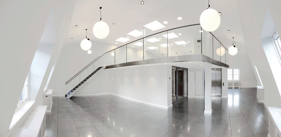 1 Savile Row, London for lease - Interior Photo - Image 2 of 7