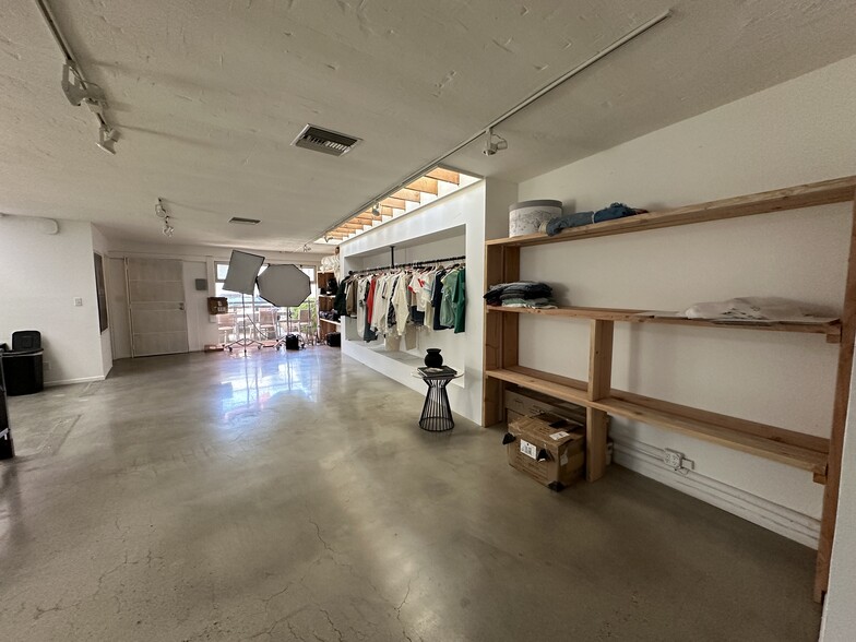 606-608 Hampton Dr, Venice, CA for lease - Interior Photo - Image 2 of 15