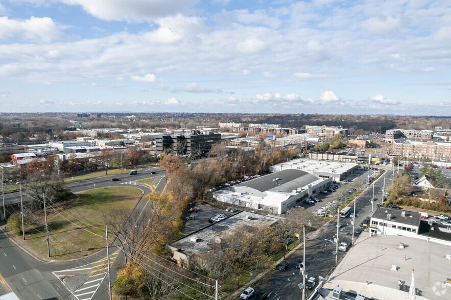 420 Grand Ave, Englewood, NJ for sale - Aerial - Image 2 of 12