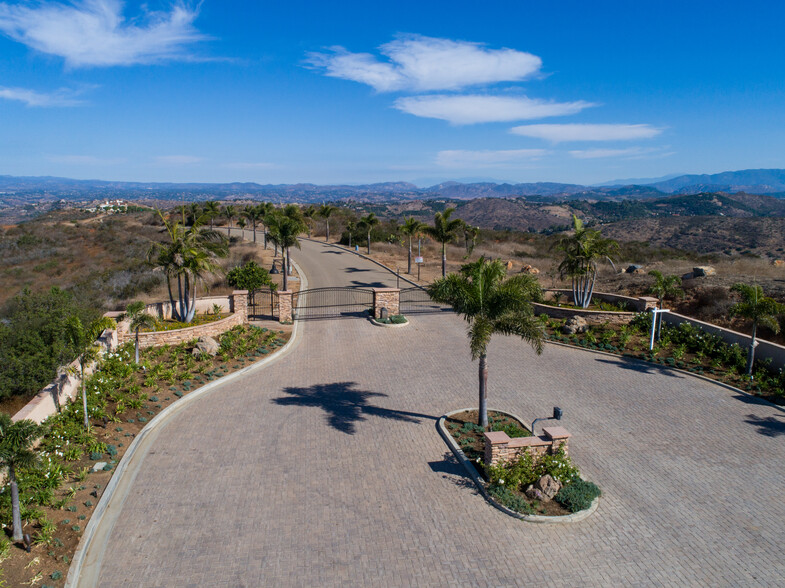 2437 Panoramic Way, Vista, CA for sale - Aerial - Image 1 of 14