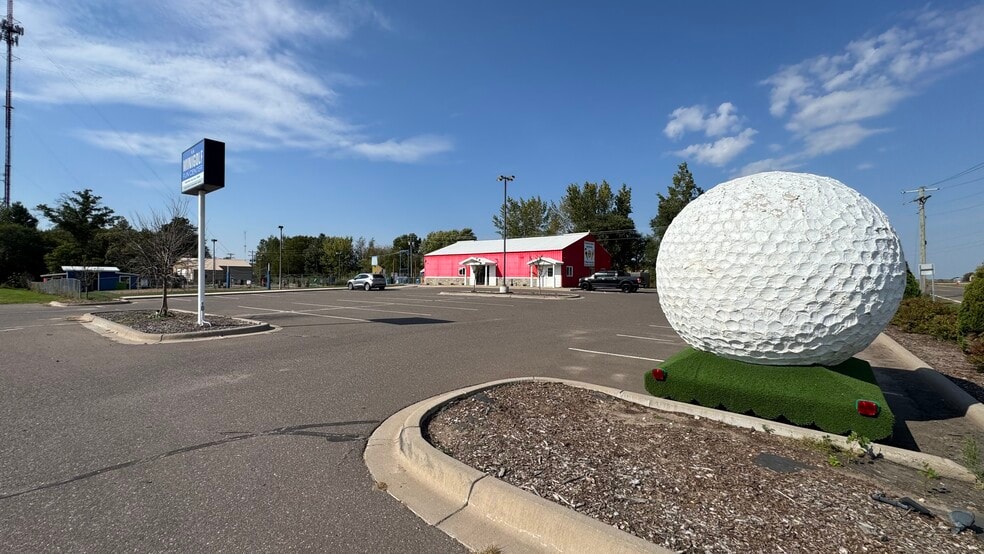215 Opportunity Blvd N, Cambridge, MN for sale - Building Photo - Image 1 of 17