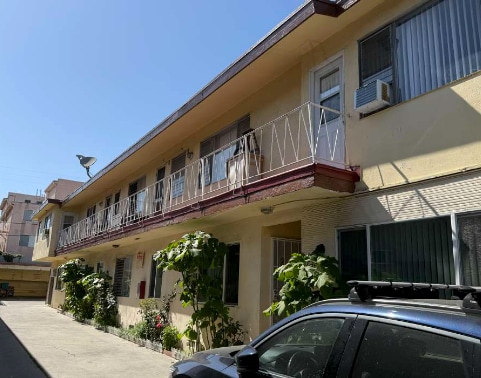 3125 S Durango Ave, Los Angeles, CA for sale - Building Photo - Image 2 of 15