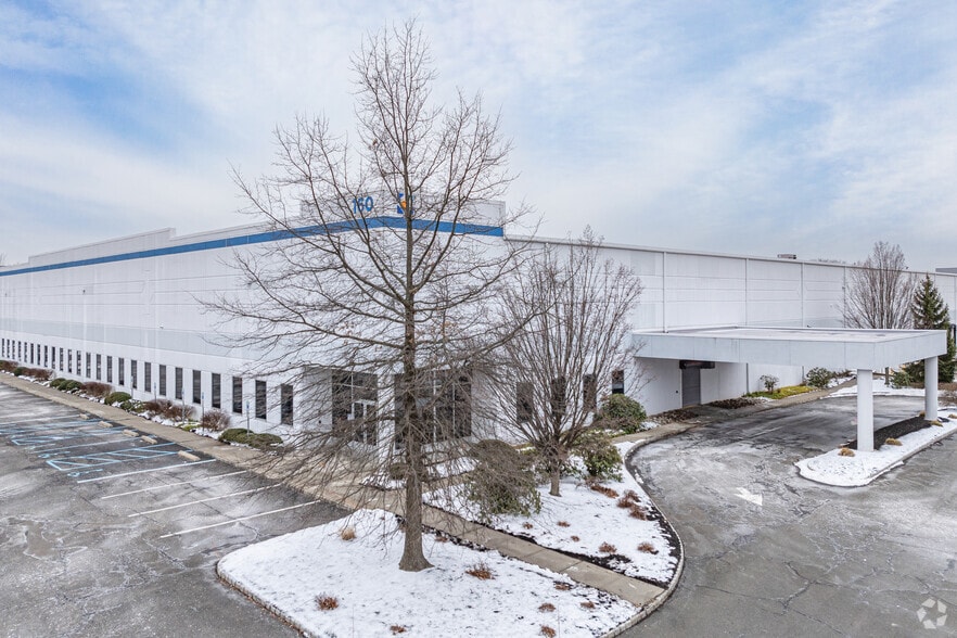 160 Pierce St, Somerset, NJ for lease - Primary Photo - Image 1 of 15