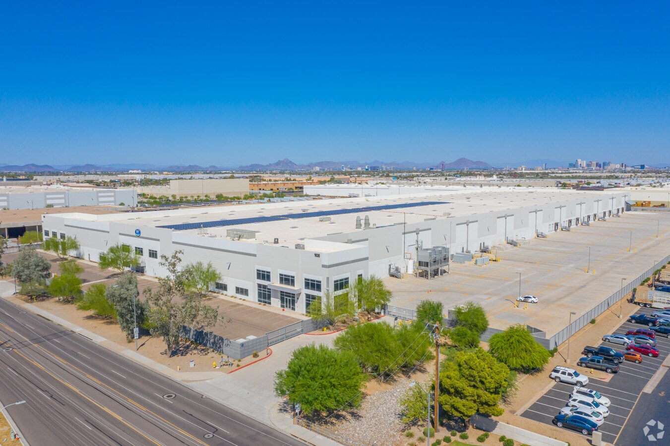 1635 S 43rd Ave, Phoenix, AZ 85009