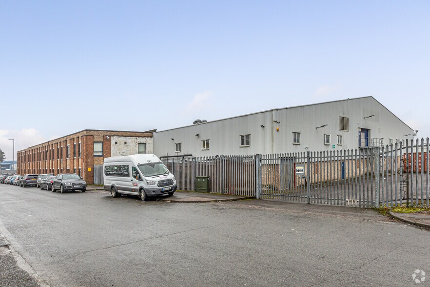 Dallow Rd, Luton for sale - Primary Photo - Image 1 of 1