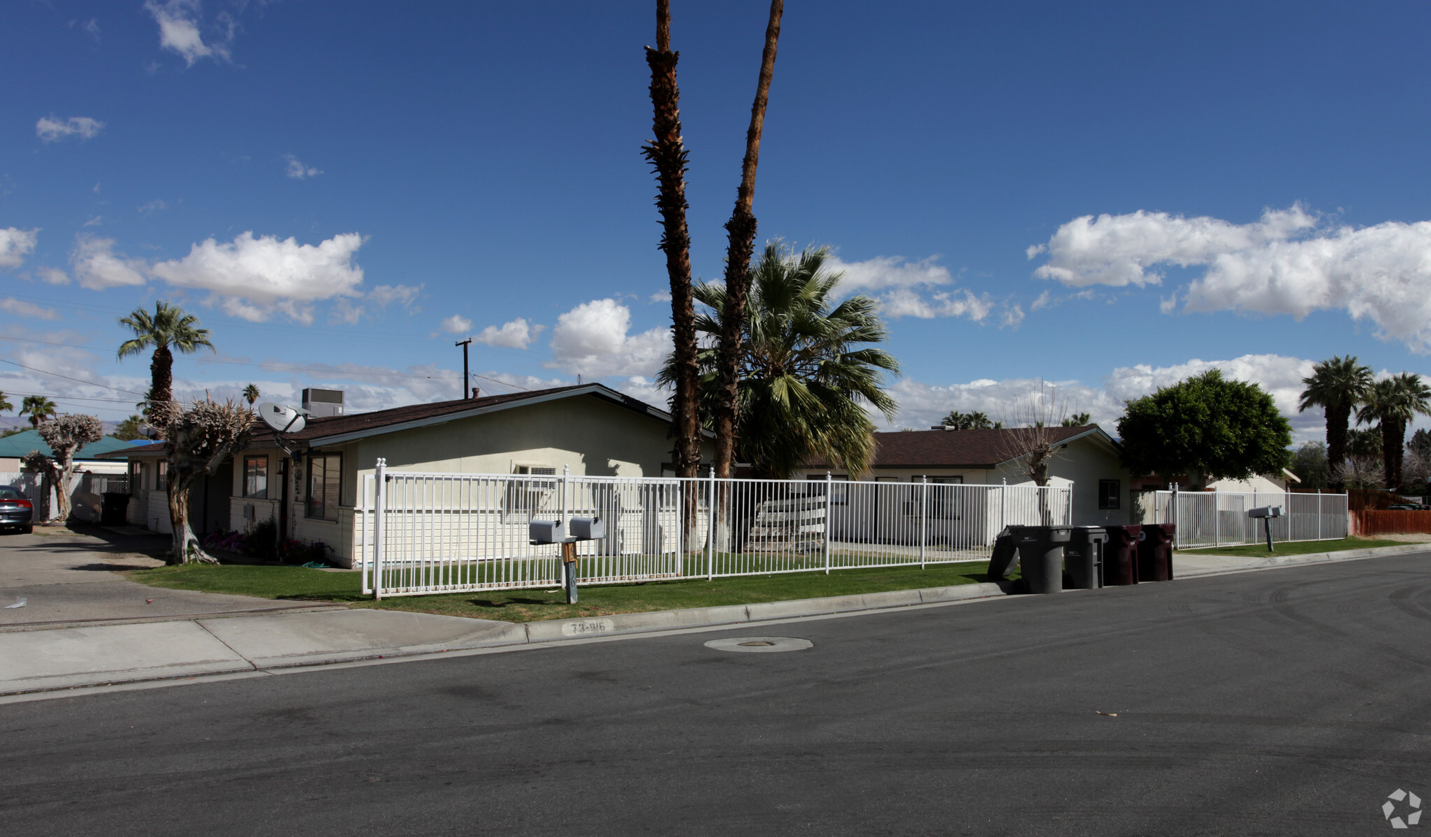 73915-73950 Santa Rosa Way, Palm Desert, CA for sale Primary Photo- Image 1 of 1