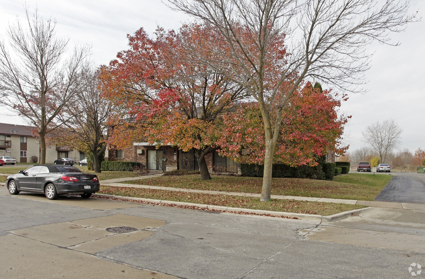 9015-n-96th-st-milwaukee-wi-53224-loopnet