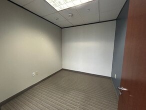 5720 Lyndon B Johnson Fwy, Dallas, TX for lease Interior Photo- Image 2 of 16