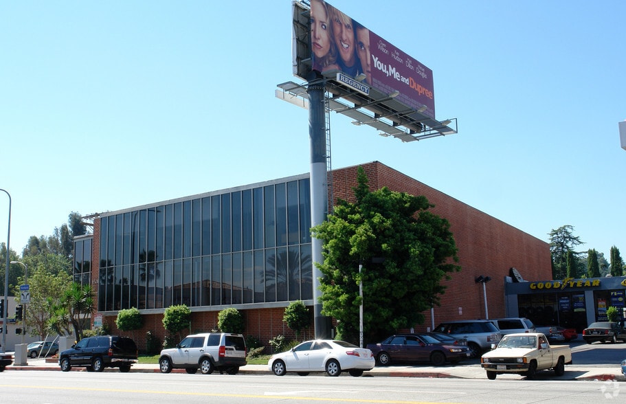 16400 Ventura Blvd, Encino, CA for lease - Building Photo - Image 3 of 5