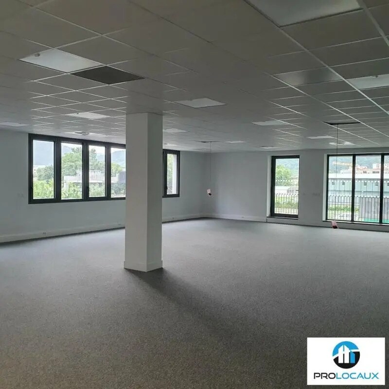 Office in Grenoble for lease Building Photo- Image 1 of 13