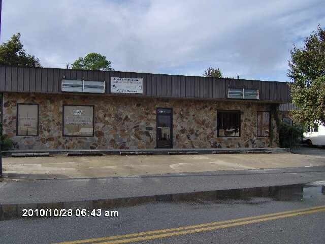 217 S Commercial Cir, Warner Robins, GA for sale Primary Photo- Image 1 of 1