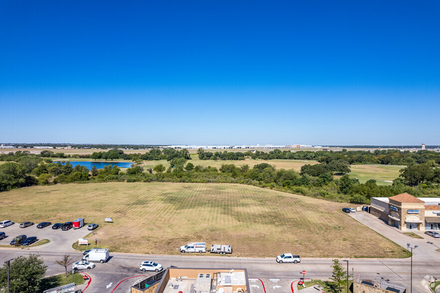 6660 Hawks Creek Ave, Fort Worth, TX for sale - Primary Photo - Image 1 of 10