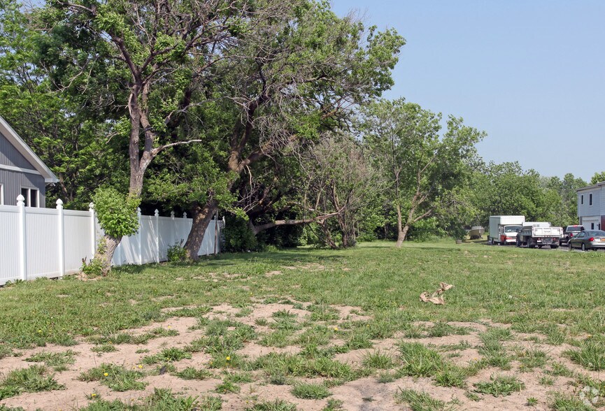 3225 Military Rd, Niagara Falls, NY for sale - Primary Photo - Image 1 of 1