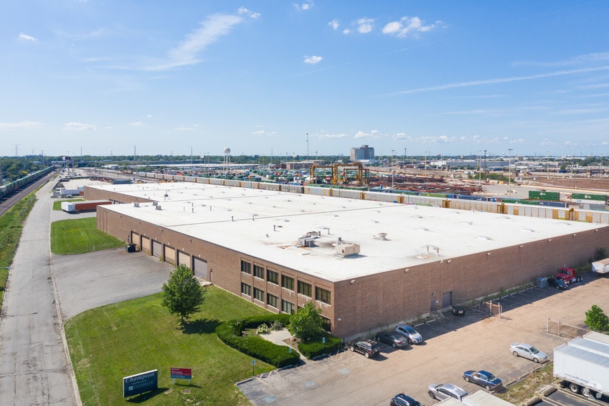 5600 Proviso Dr, Berkeley, IL 60163