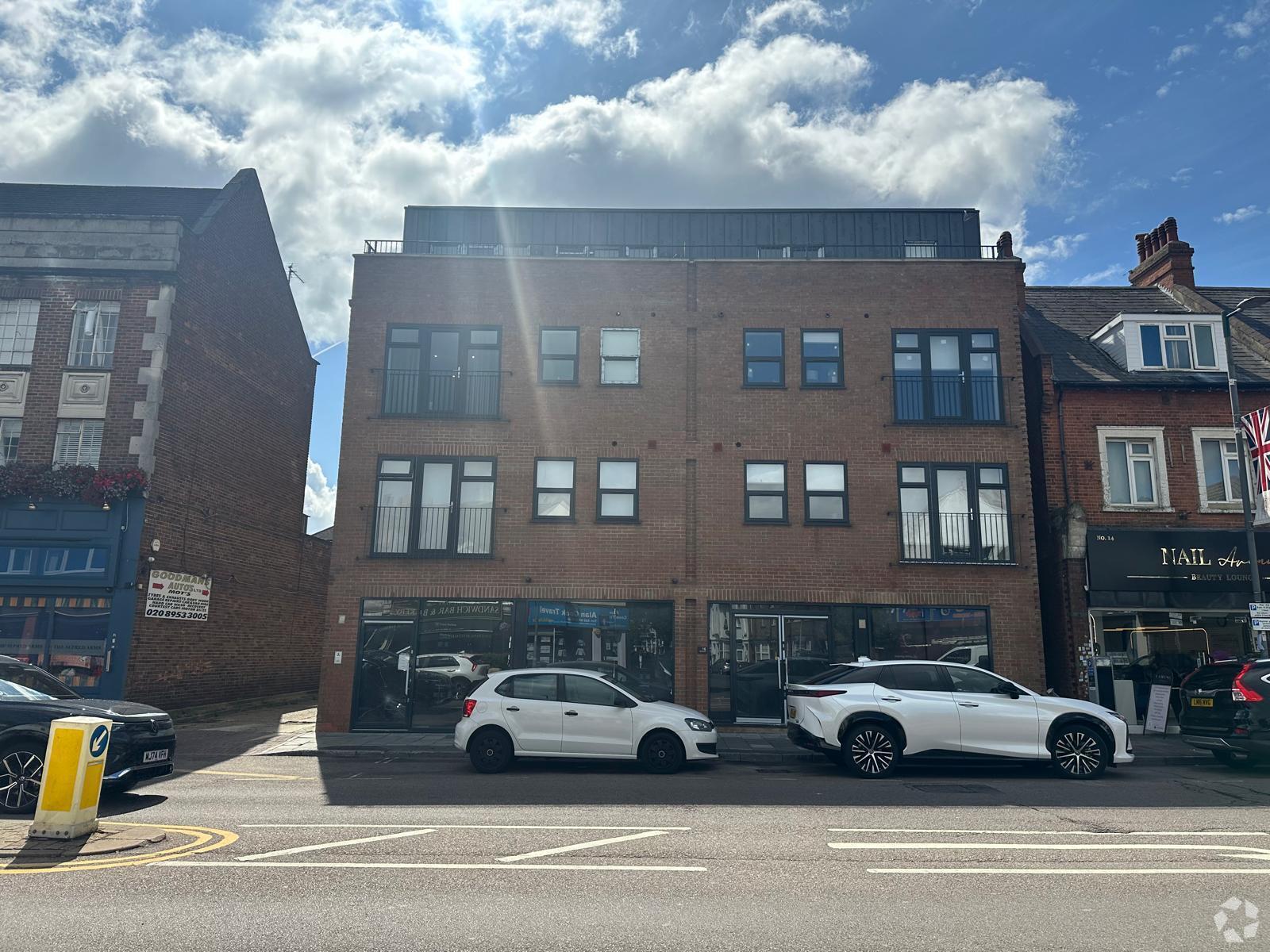 16-18 Shenley Road, Borehamwood for lease Building Photo- Image 1 of 7