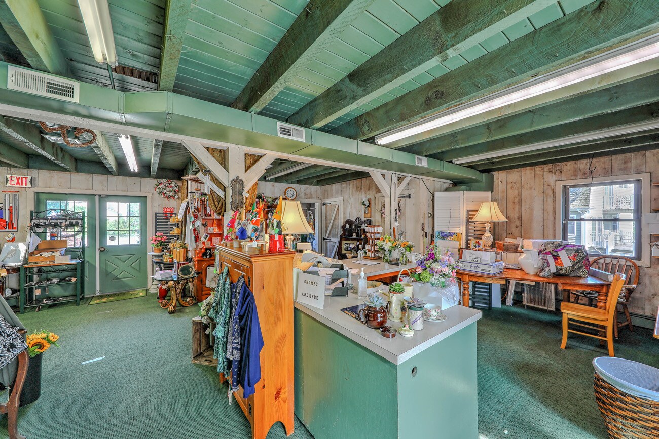 1688 Old Louisquisset Pike, Lincoln, RI 02865 Retail for Sale