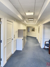 1190 Silas Deane Hwy, Wethersfield, CT for lease Interior Photo- Image 2 of 8