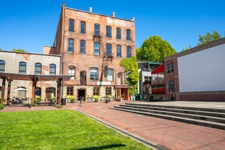 More details for 1208-1210 11th St, Bellingham, WA - Retail for Sale