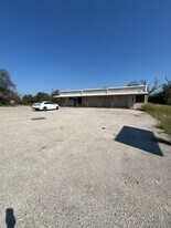 2237 E Hwy 190, Lampasas TX - Warehouse