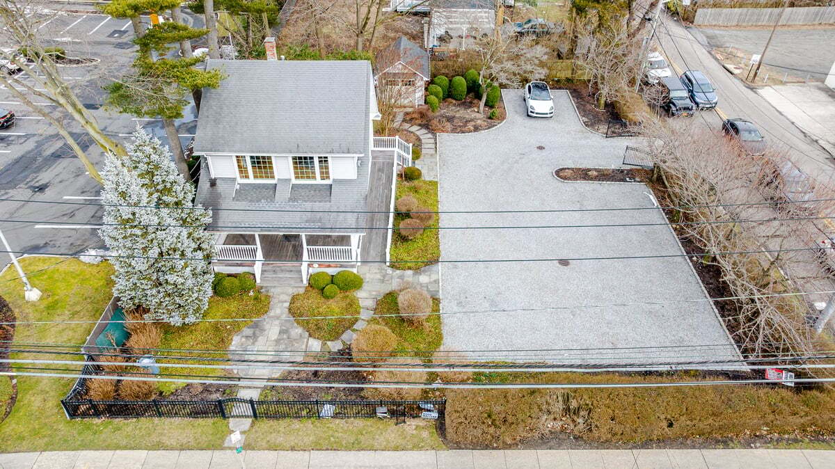 1904 New York Ave, Huntington Station, NY for sale Building Photo- Image 1 of 1