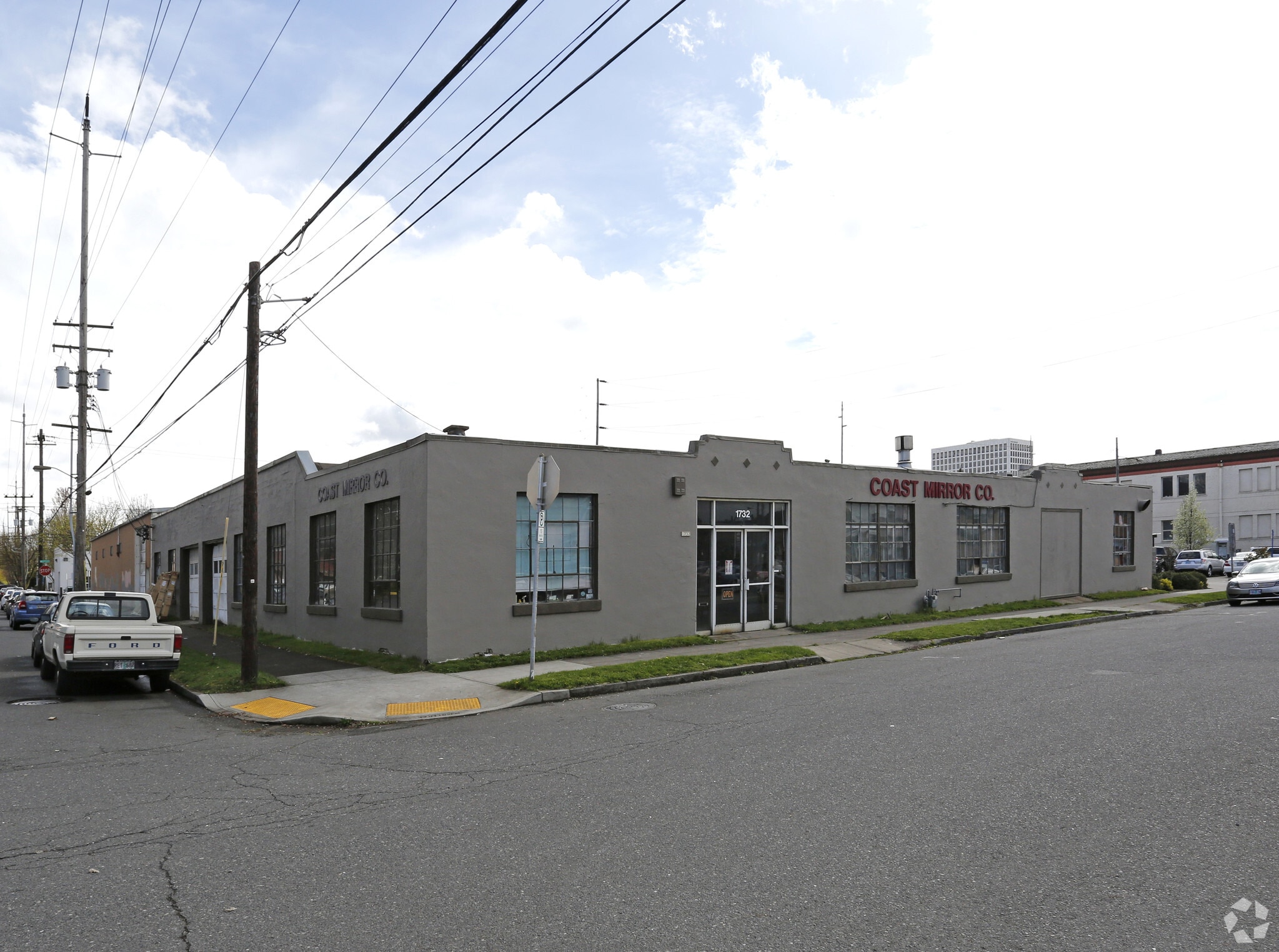 2 Building Property - 1732 NE 2nd Ave portfolio of 2 properties for sale on LoopNet.com Primary Photo- Image 1 of 3