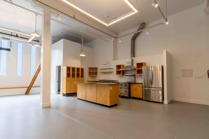 865 Florida St, San Francisco, CA for lease - Building Photo - Image 3 of 9