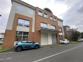 Office in Chevilly-Larue for lease Interior Photo- Image 2 of 9