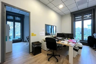 Office in Lyon for lease Interior Photo- Image 1 of 11