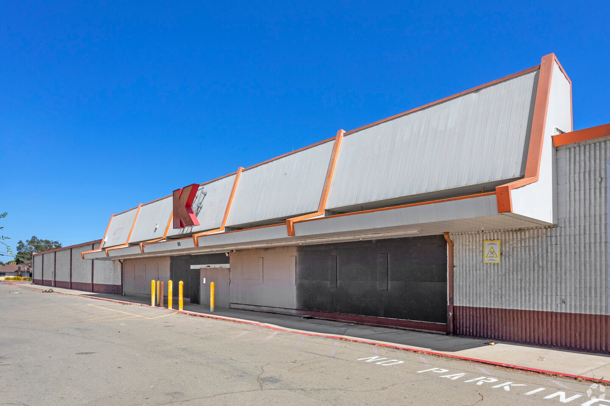 2180 E Mariposa Rd, Stockton, CA 95205 Kmart 3174