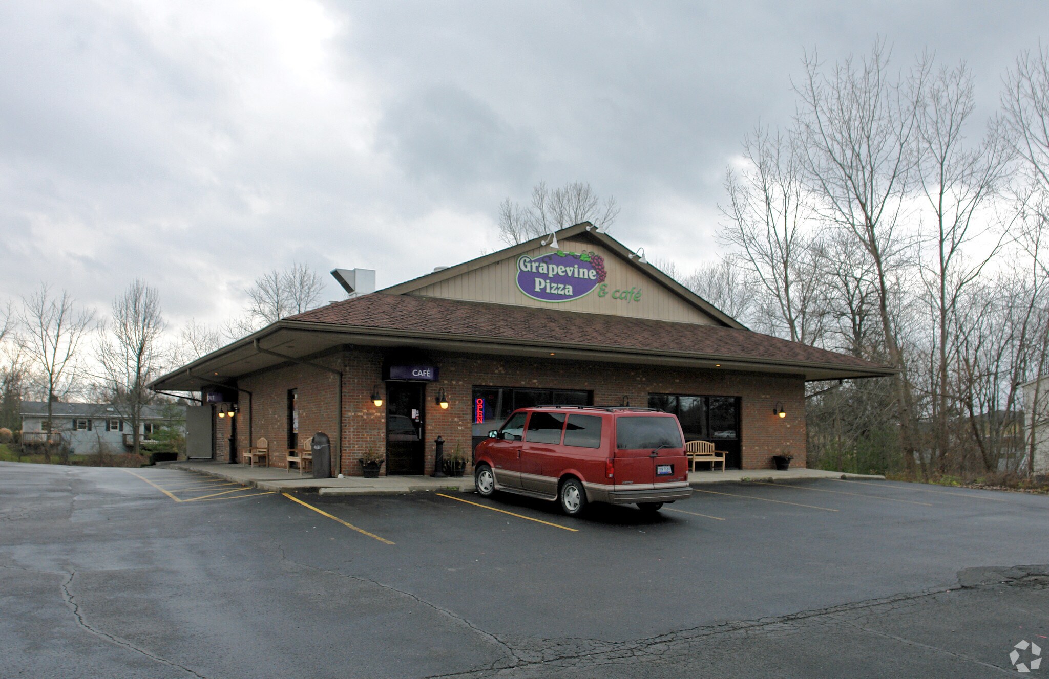 85118581 Refugee Rd, Pickerington, OH 43147 Chevington Center