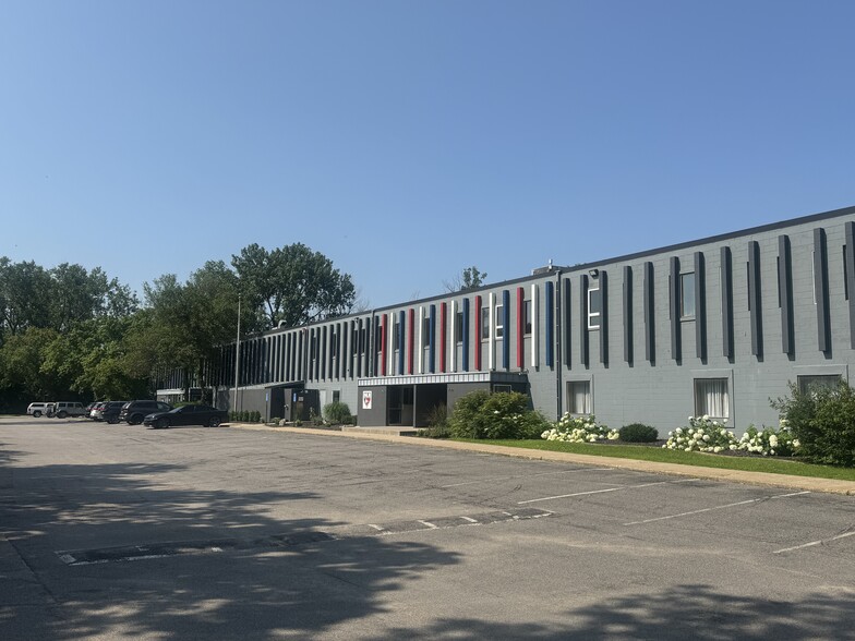 7100-7110 Ohms Ln, Edina, MN for lease - Building Photo - Image 2 of 3