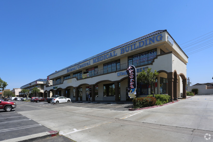 1155 W Central Ave, Santa Ana, CA for lease - Building Photo - Image 1 of 3