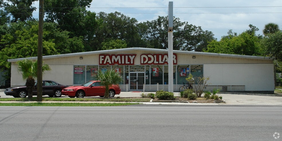 Florida NNN Portfolio | 4 Properties portfolio of 4 properties for sale on LoopNet.com - Building Photo - Image 3 of 5