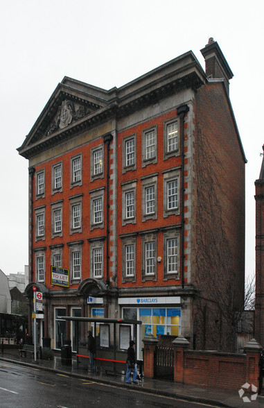 15-17 Church Rd, London for lease - Building Photo - Image 1 of 6