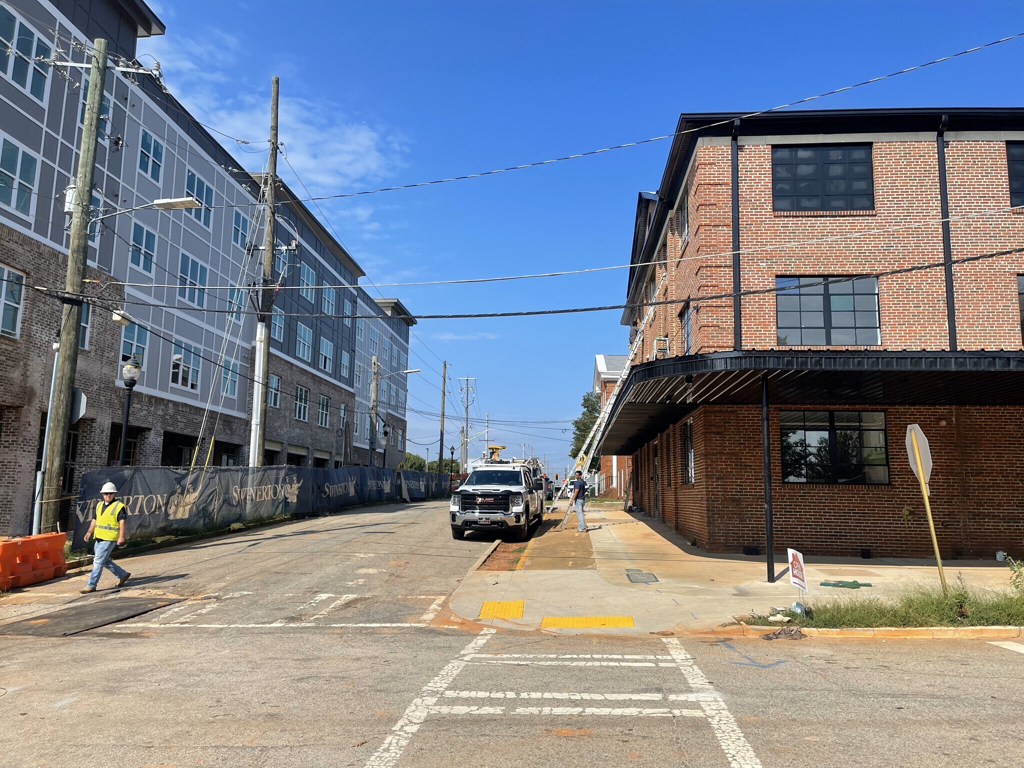 1560 Harvard Ave, Atlanta, GA 30337 Harvard House