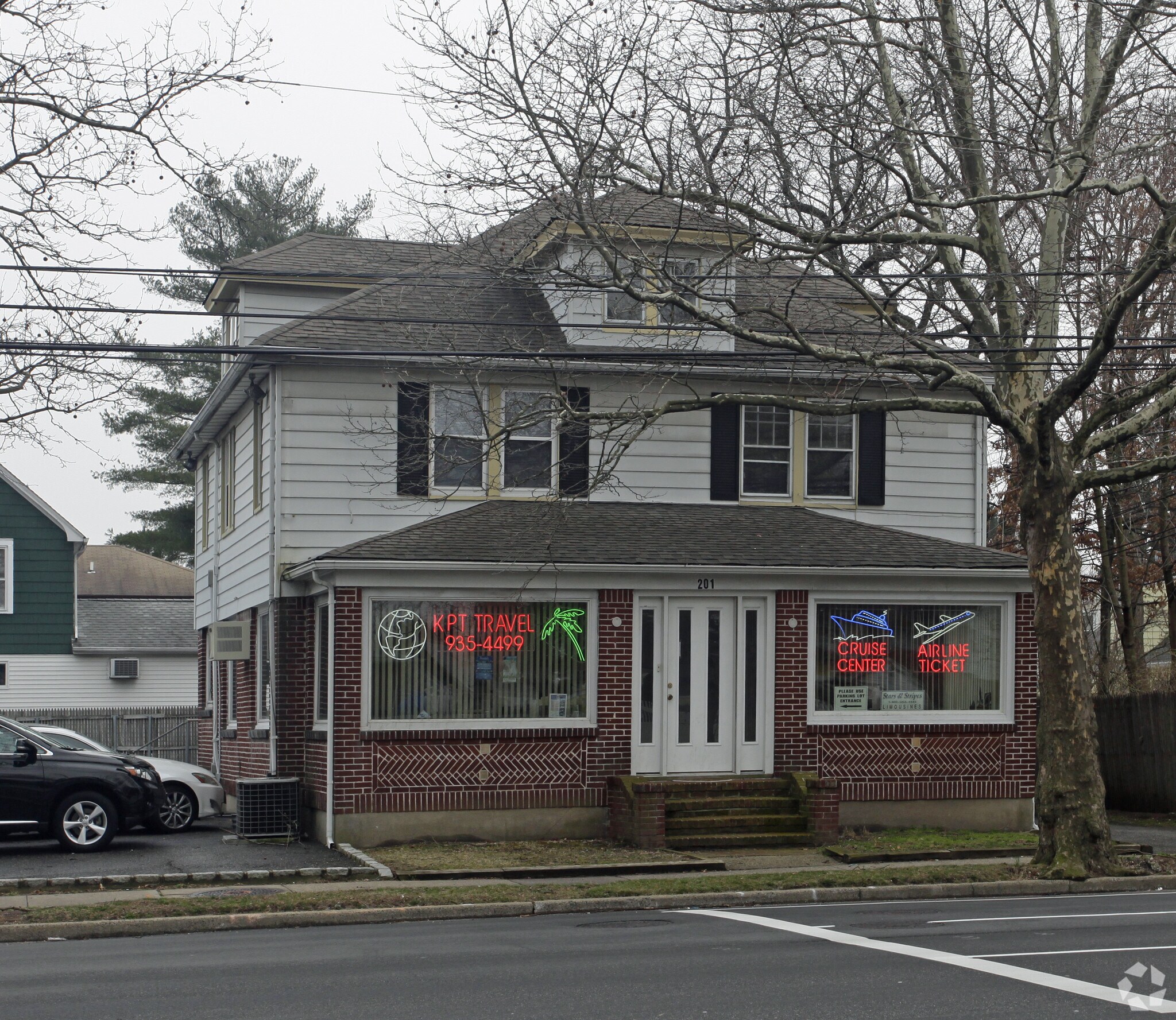 201 Woodbury Rd, Hicksville, NY for sale Primary Photo- Image 1 of 1
